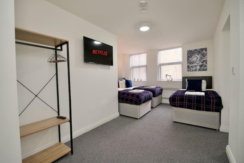 Gosford Park Studio 6 - Coventry Ковентри Экстерьер фото